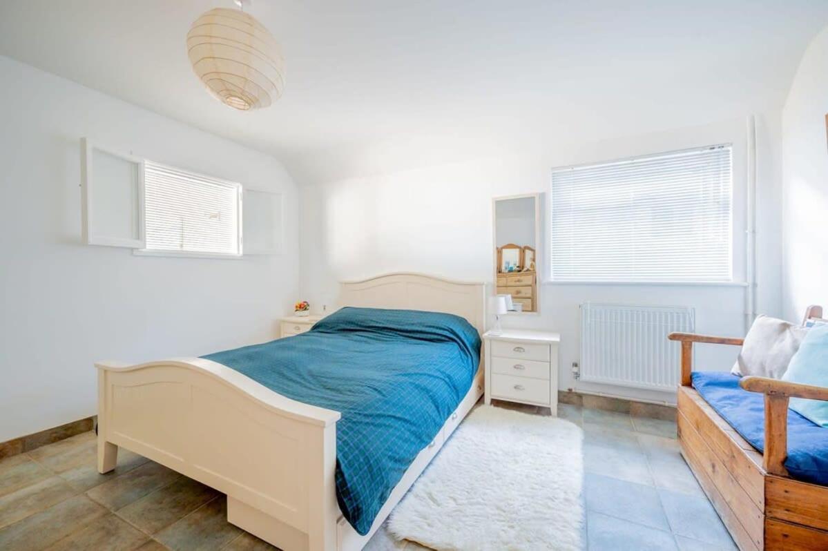 Family Haven By The Waves Direct Beach Access Βίλα Pevensey Εξωτερικό φωτογραφία