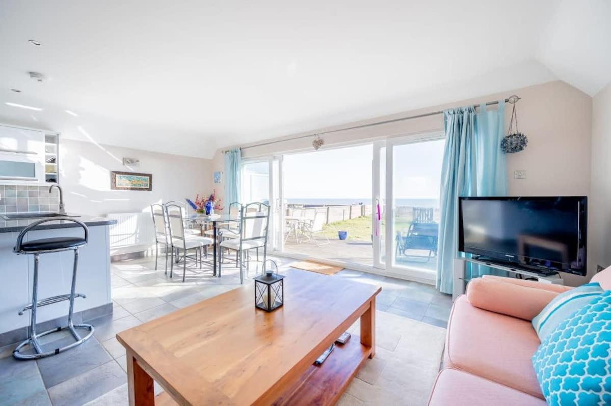Family Haven By The Waves Direct Beach Access Βίλα Pevensey Εξωτερικό φωτογραφία