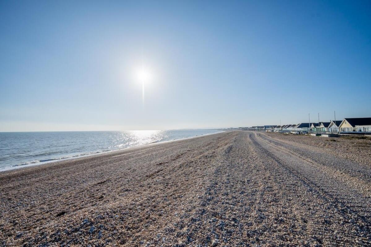 Family Haven By The Waves Direct Beach Access Βίλα Pevensey Εξωτερικό φωτογραφία