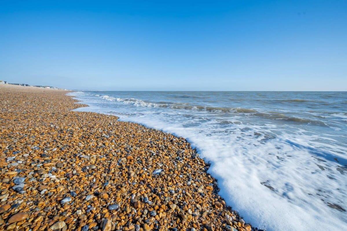Family Haven By The Waves Direct Beach Access Βίλα Pevensey Εξωτερικό φωτογραφία